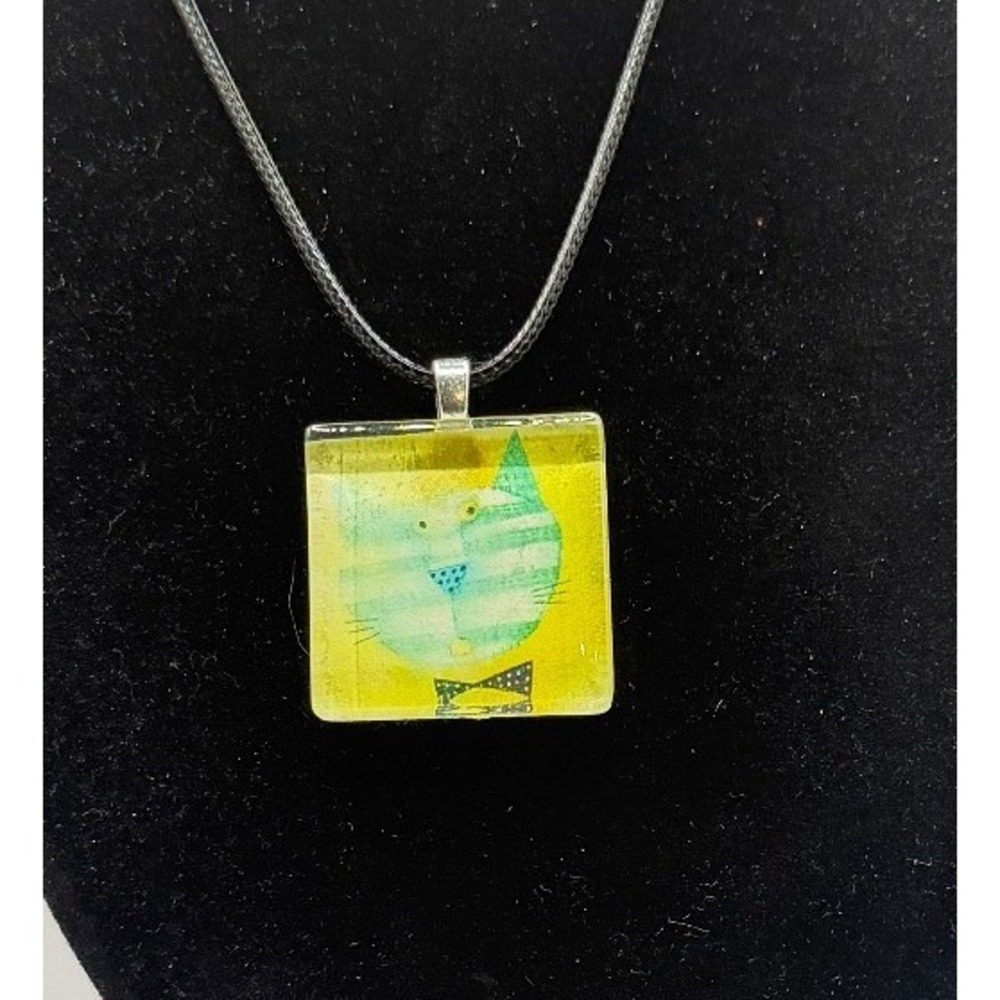 Whimsical‎ Cat Artisan Pendant Necklace Yellow Green Square Charm Artsy Kitty